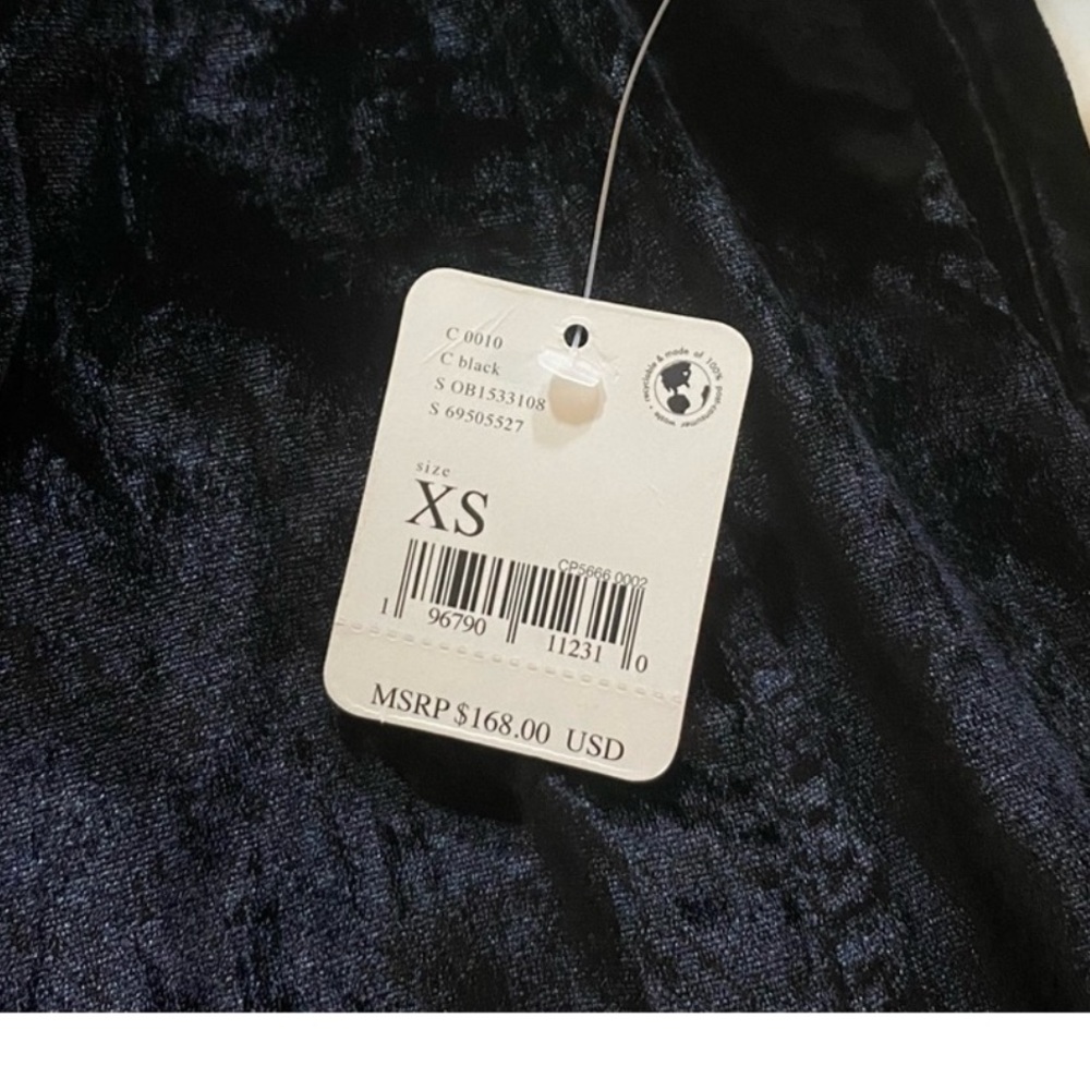 NWT FREE PEOPLE FOREVER 90s BLACK VELVET OVERALLS Size XS - Picture 7 of 7